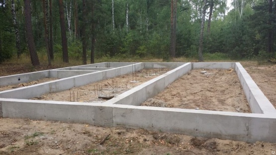 Установка фундамента